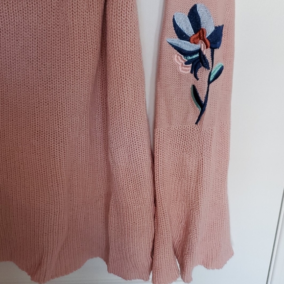 Peplum Sweater with Trumpet Sleeves - Picture 5 of 5